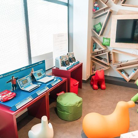 Готель Ibis Styles Nantes Centre Gare Екстер'єр фото