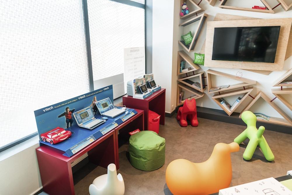 Готель Ibis Styles Nantes Centre Gare Екстер'єр фото
