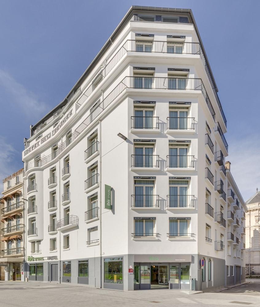 Готель Ibis Styles Nantes Centre Gare Екстер'єр фото