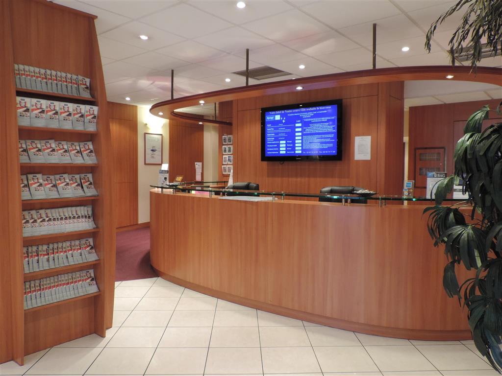 Готель Ibis Styles Nantes Centre Gare Екстер'єр фото