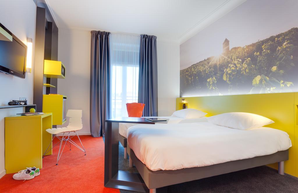 Готель Ibis Styles Nantes Centre Gare Екстер'єр фото