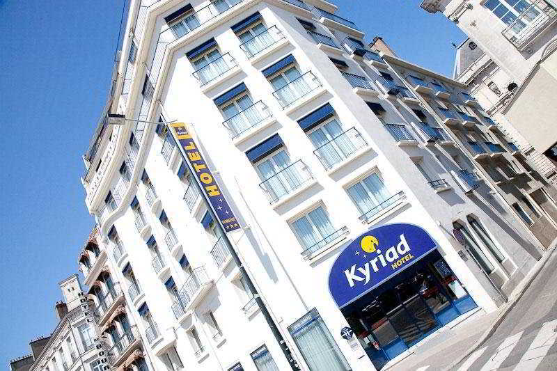 Готель Ibis Styles Nantes Centre Gare Екстер'єр фото